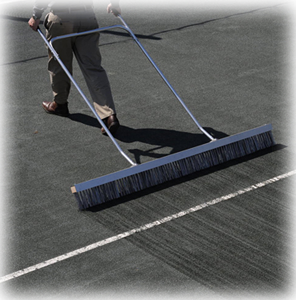 Har-Tru Steel-Bristle Drag Brush (Hand Model)